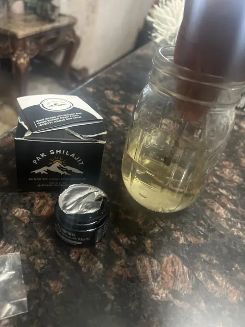 Customer photo 38 — a real Pak Shilajit order