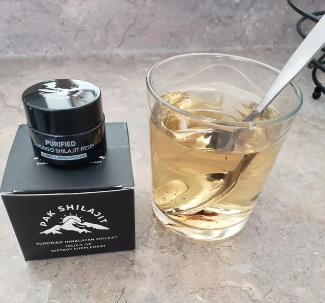 Customer photo 48 — a real Pak Shilajit order